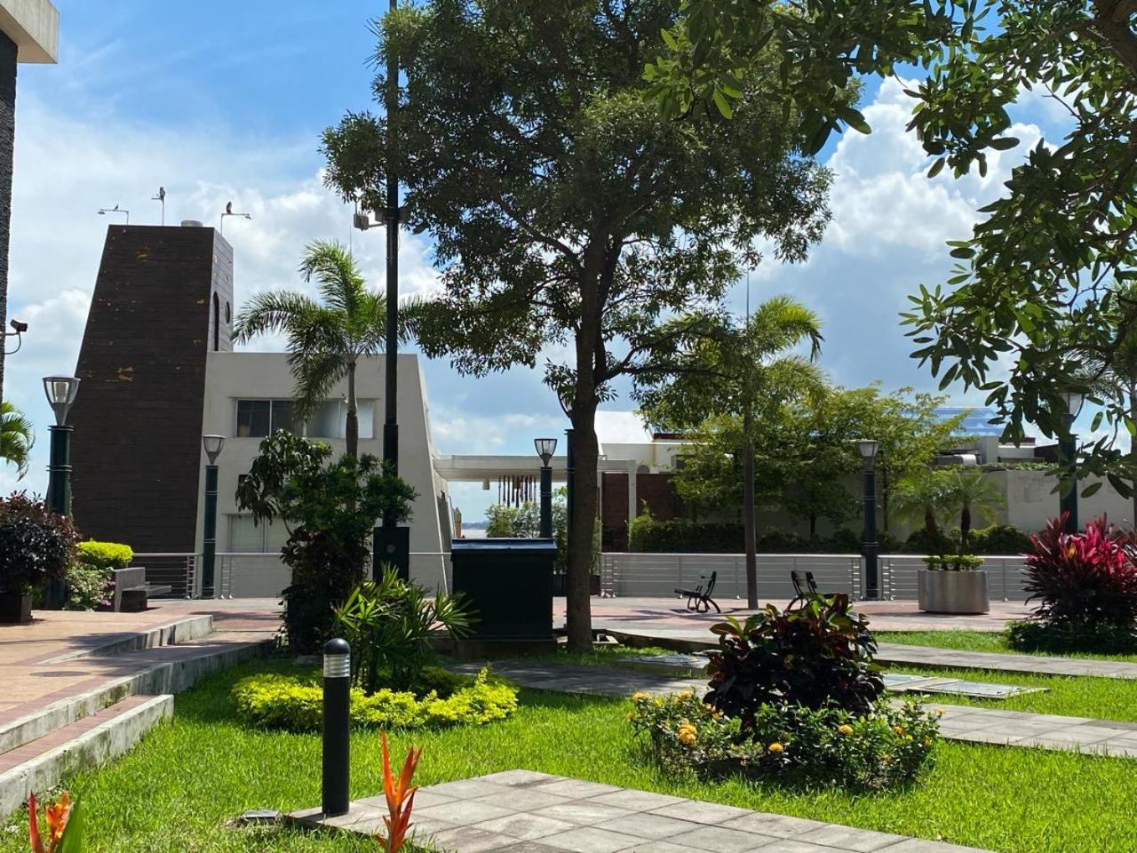 Puerto Santa Ana, Torres Bellini, 2 Dormitorios, Parqueo Guayaquil Dış mekan fotoğraf